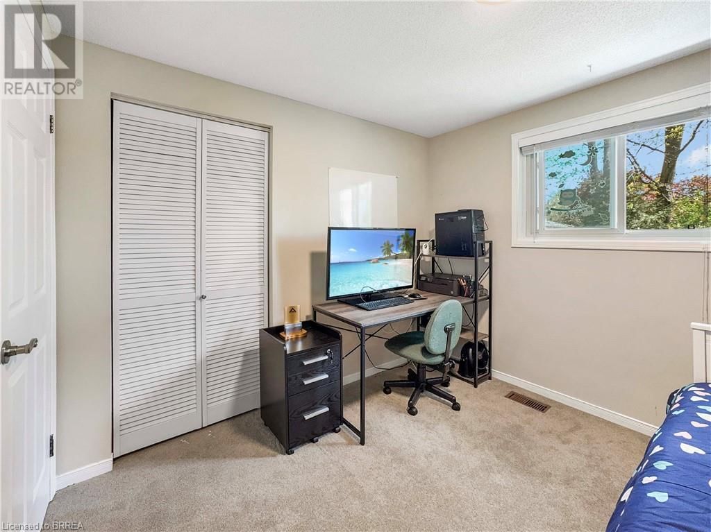 284 GRAND RIDGE DRIVE Image 28