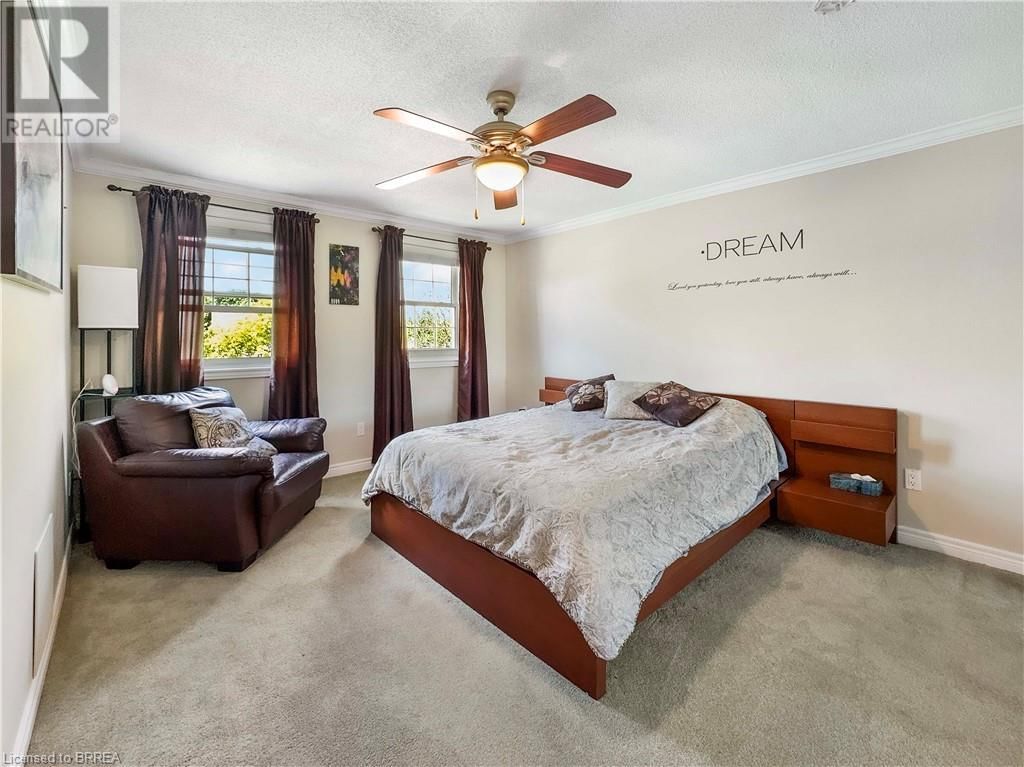 284 GRAND RIDGE DRIVE Image 31