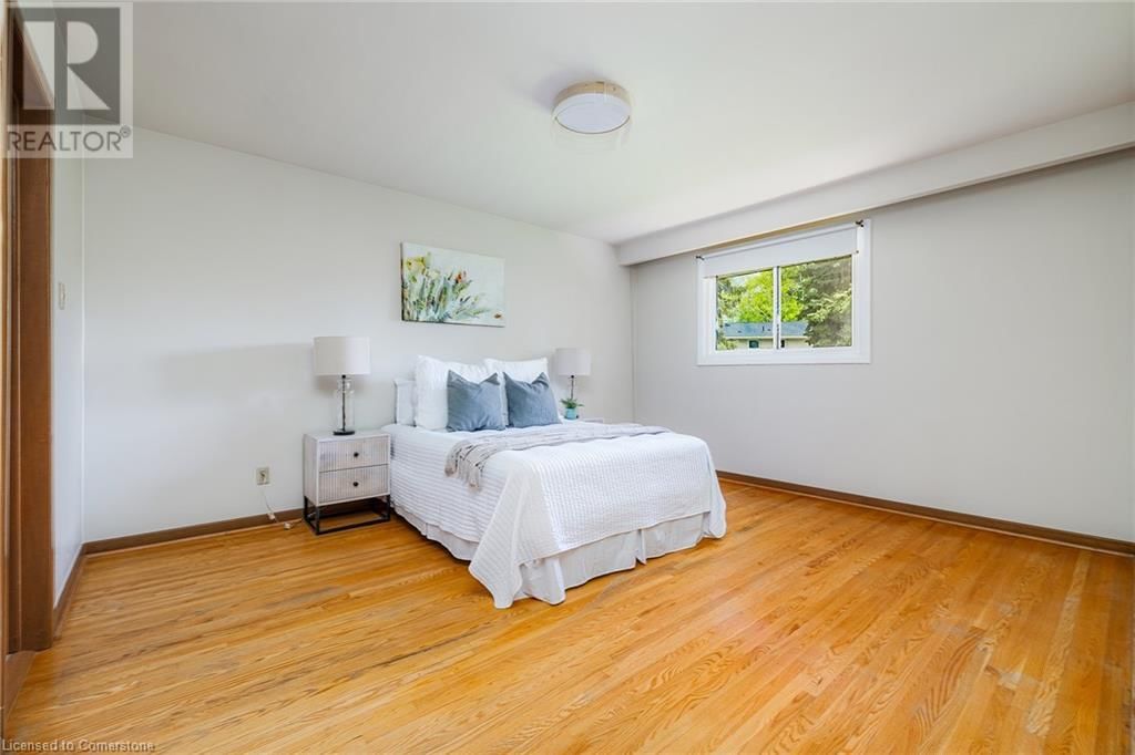 69 PETTIT DRIVE Image 17