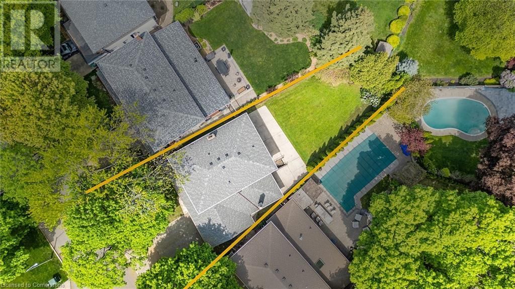 69 PETTIT DRIVE Image 33