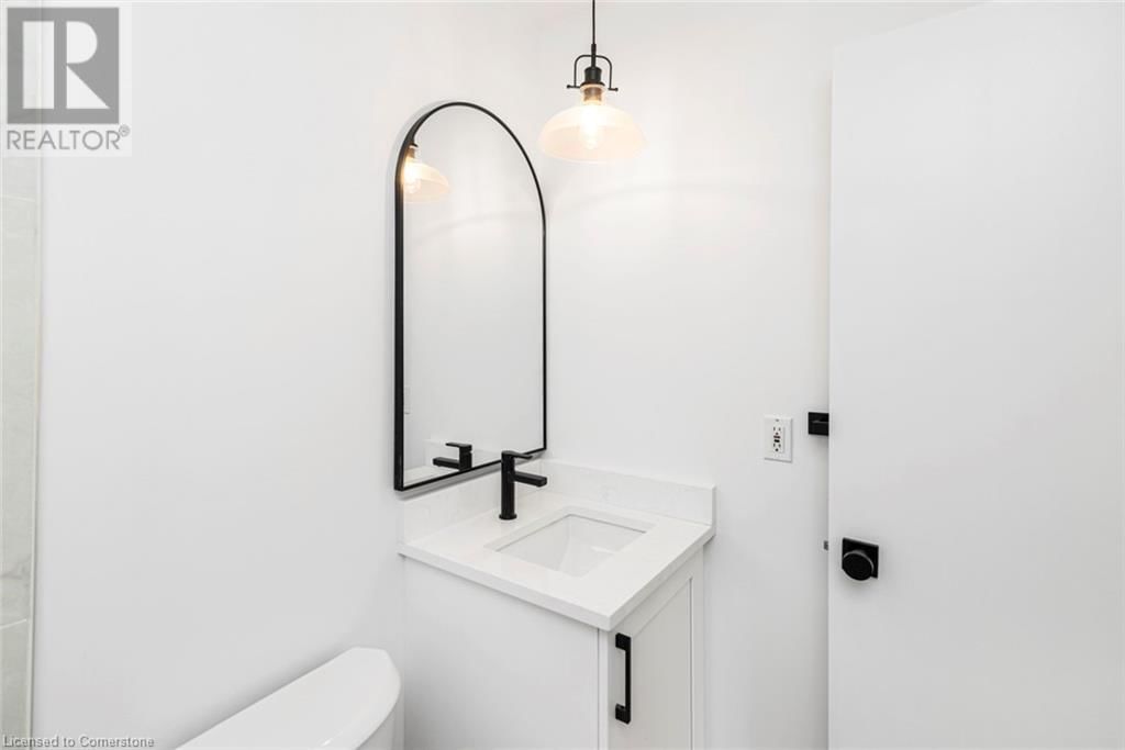 8 - 3314 MENNO STREET Image 24