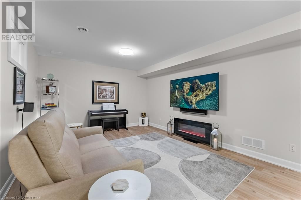 3809 SIMPSON LANE Image 34