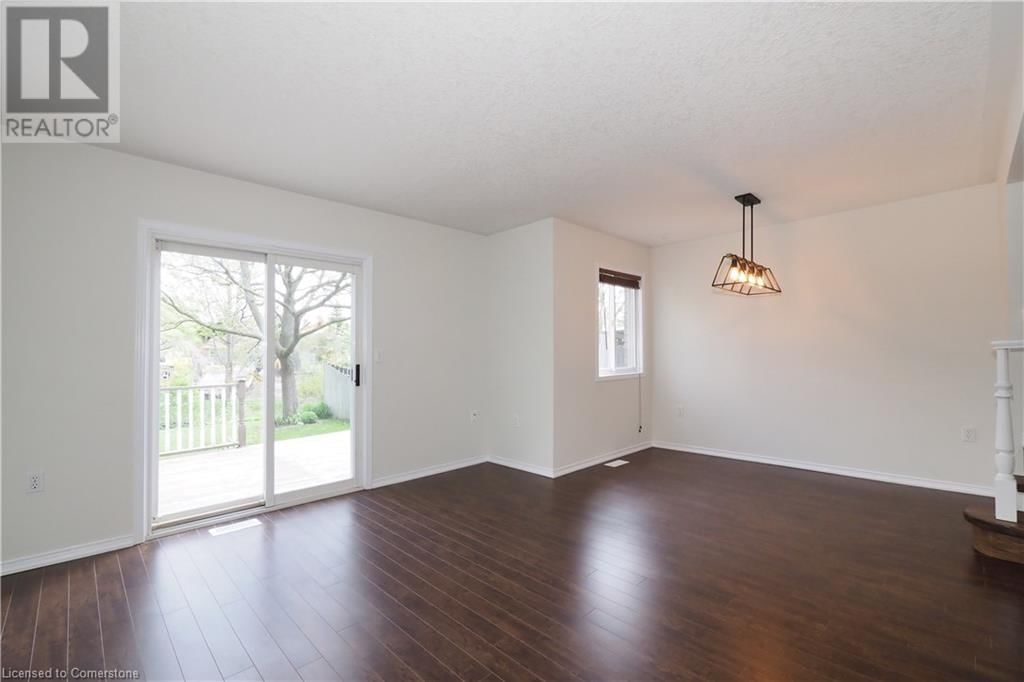 502 MAYFLOWER STREET Image 12