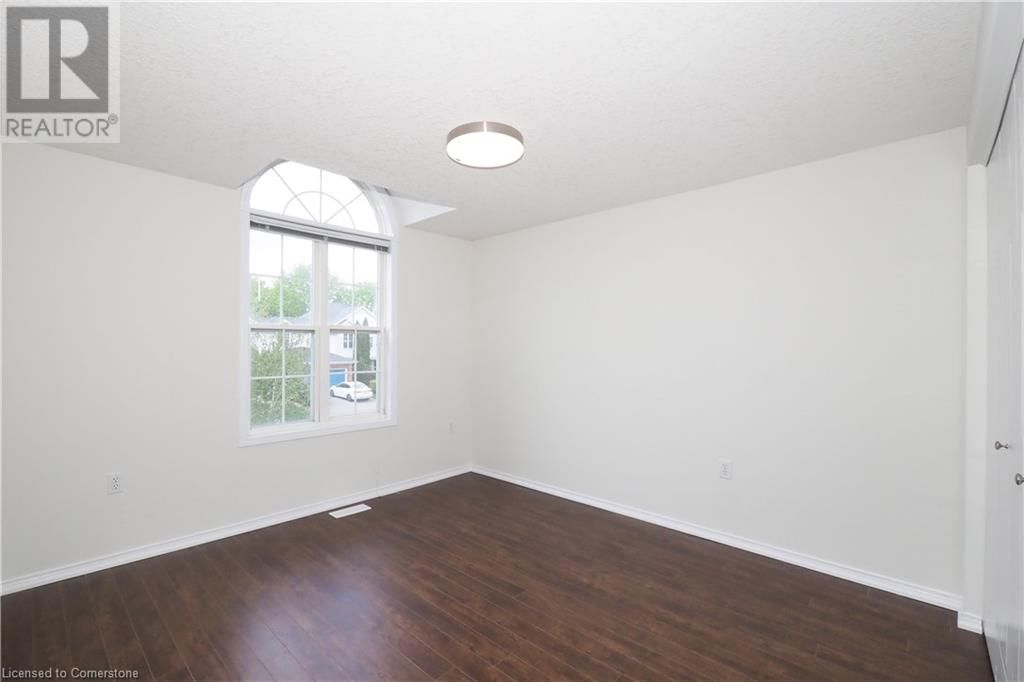 502 MAYFLOWER STREET Image 16