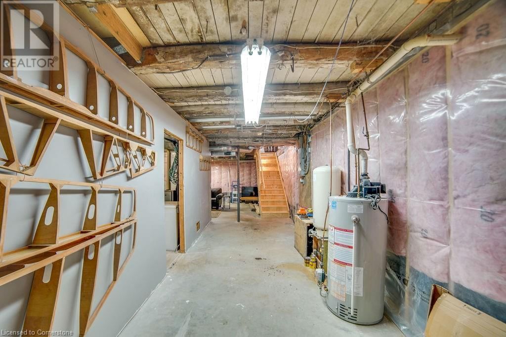 136 ERIE AVENUE SOUTH Image 33