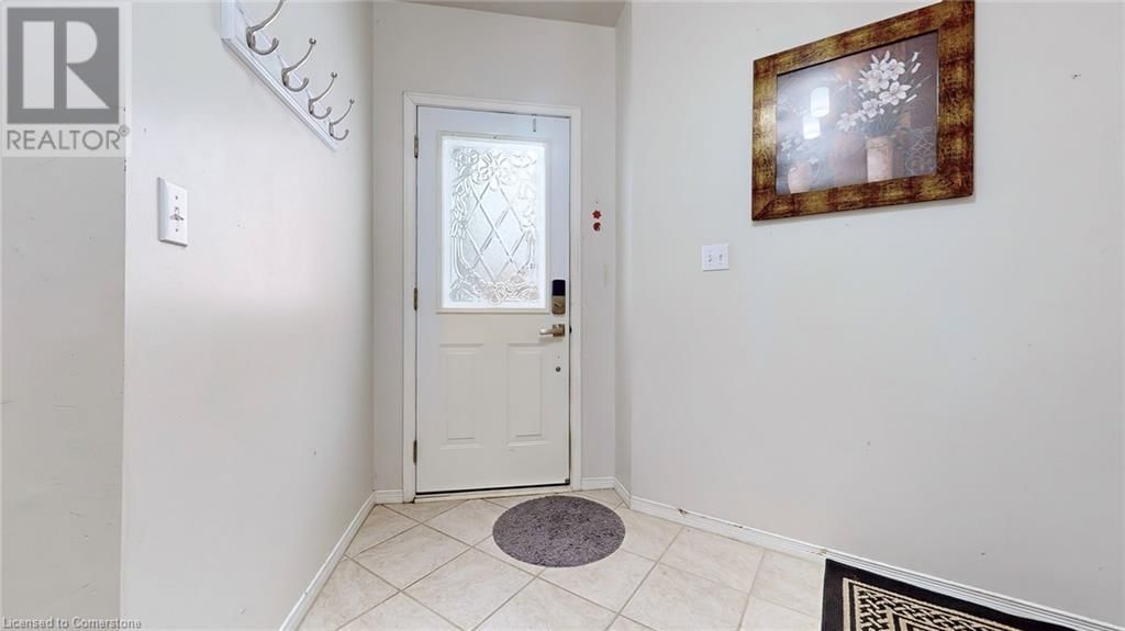 191 CARROLL CRESCENT Image 17