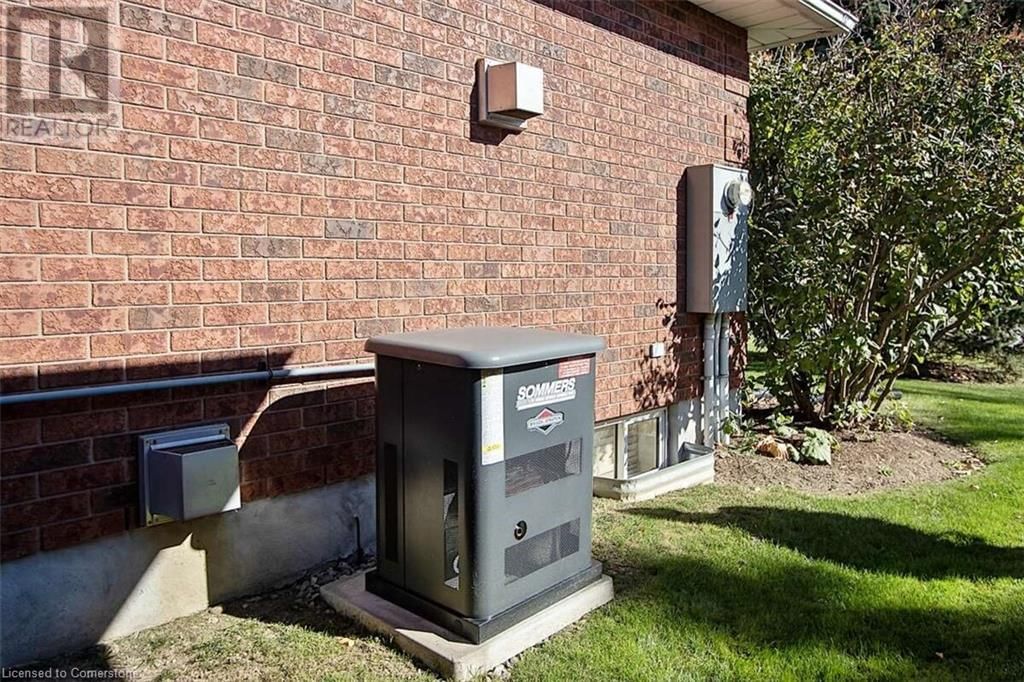 230 FREDERICK COURT Image 25
