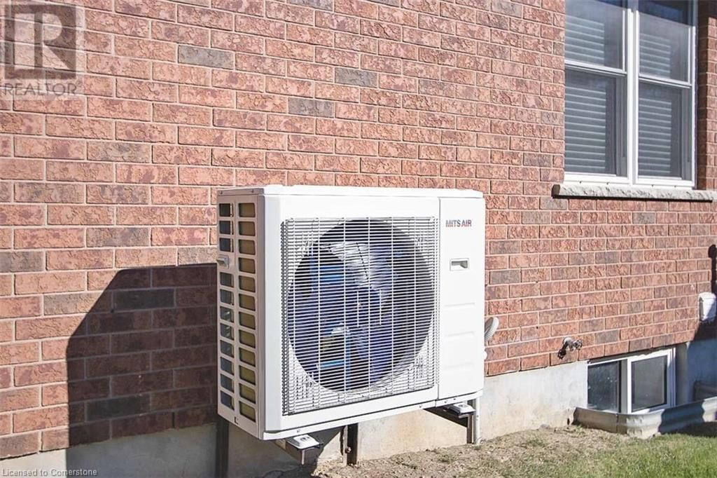 230 FREDERICK COURT Image 26