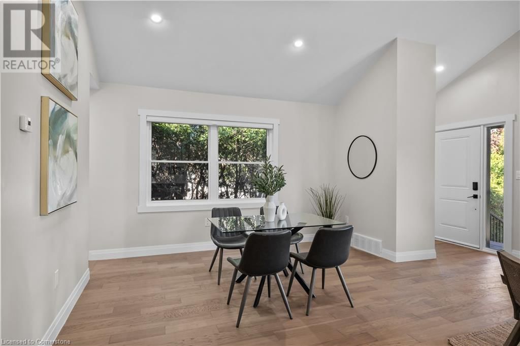 1041 SHEPHERD'S DRIVE Image 17