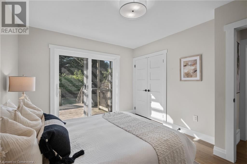 1041 SHEPHERD'S DRIVE Image 22