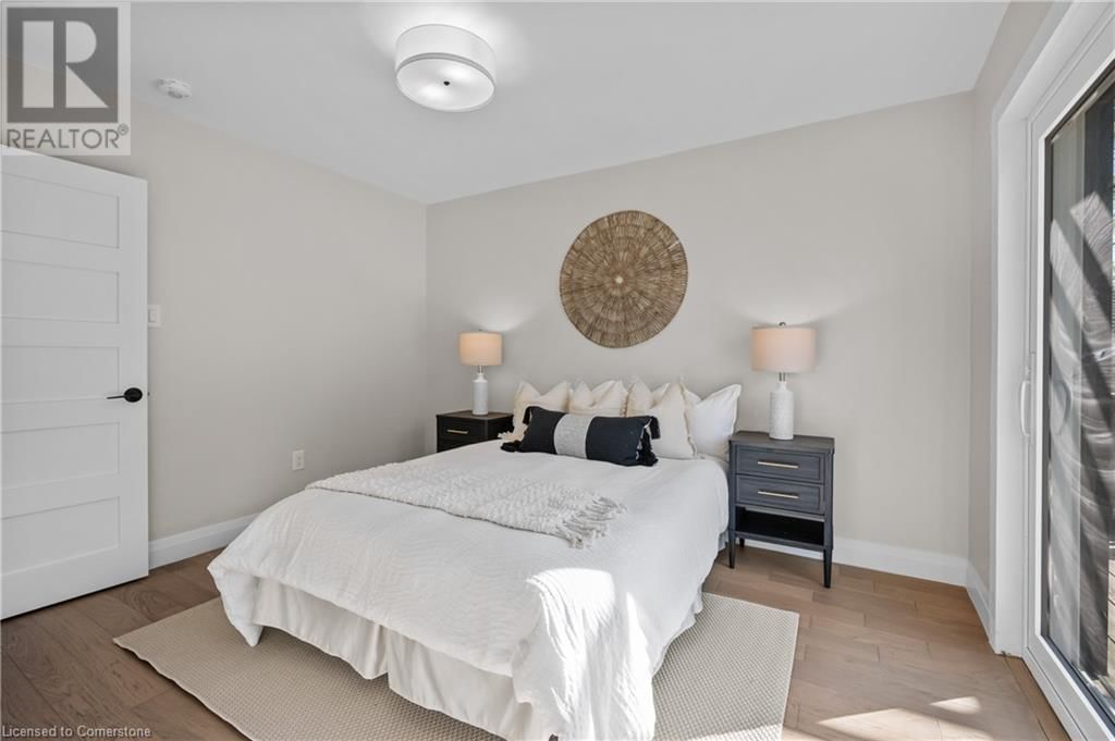 1041 SHEPHERD'S DRIVE Image 24
