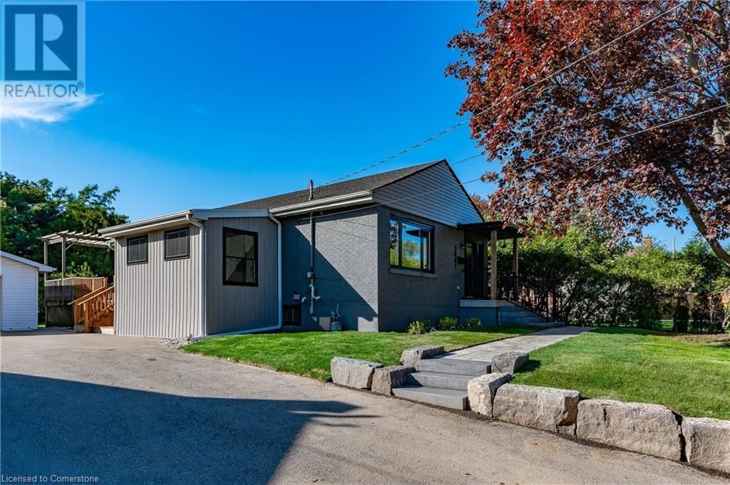 1041 SHEPHERD'S DRIVE Image 3