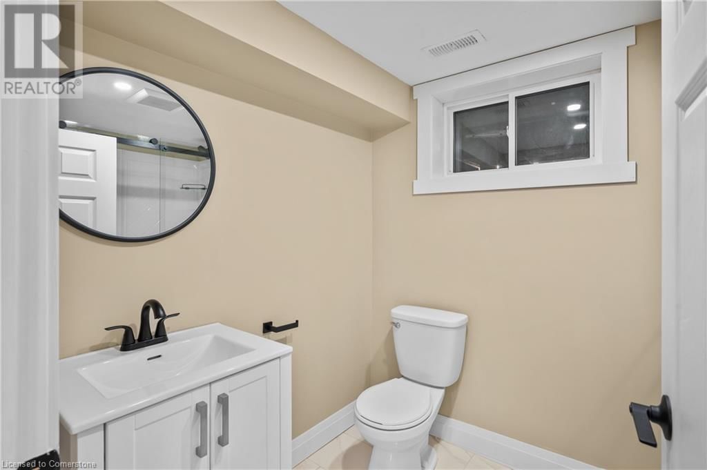 1041 SHEPHERD'S DRIVE Image 30