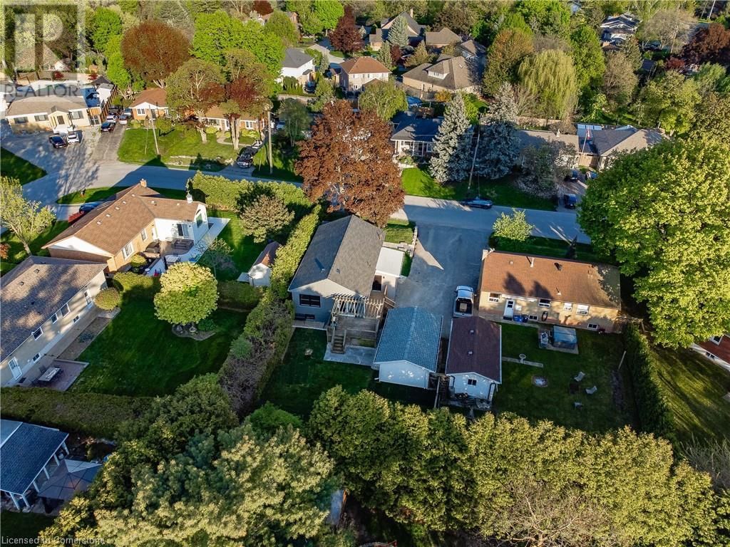 1041 SHEPHERD'S DRIVE Image 36