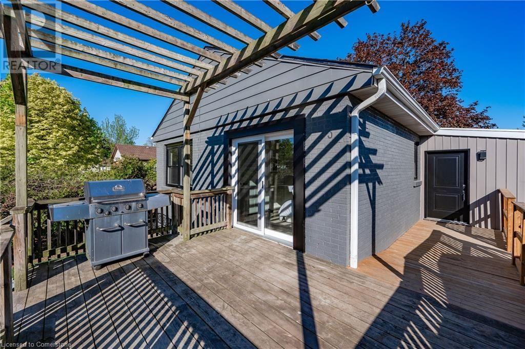 1041 SHEPHERD'S DRIVE Image 43