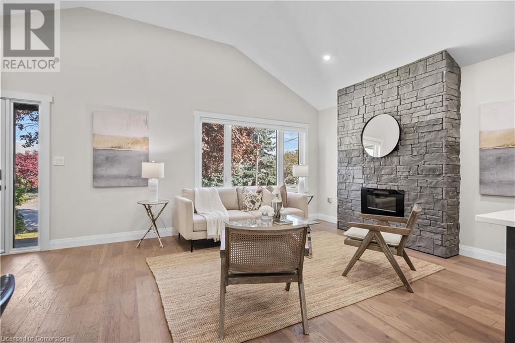 1041 SHEPHERD'S DRIVE Image 8