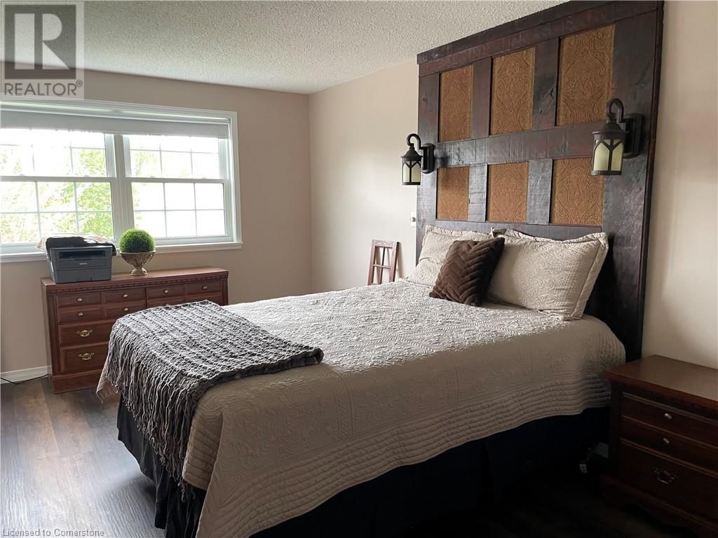56 TRAILWOOD CRESCENT Image 16