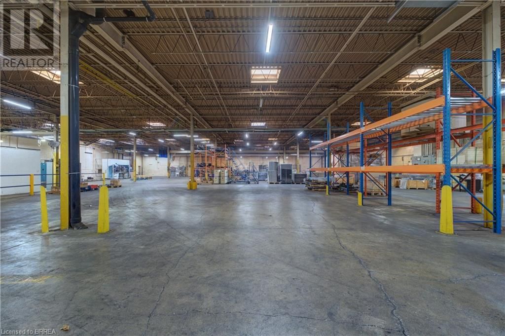 10 SPALDING DRIVE Image 18