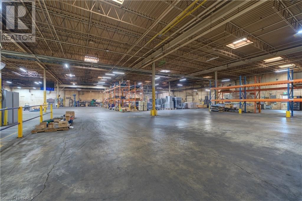 10 SPALDING DRIVE Image 19