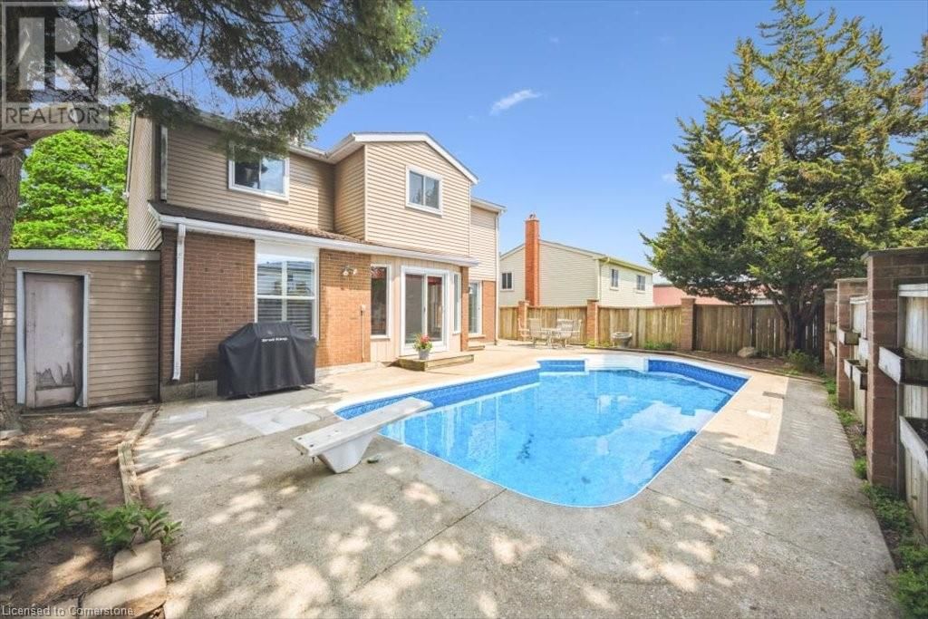 464 WESTHEIGHTS DRIVE Image 8