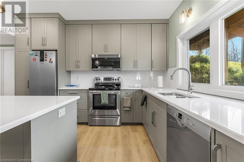 4844 CHERRY AVENUE NORTH Image 35