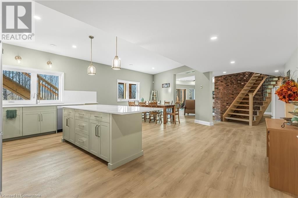 4844 CHERRY AVENUE NORTH Image 37