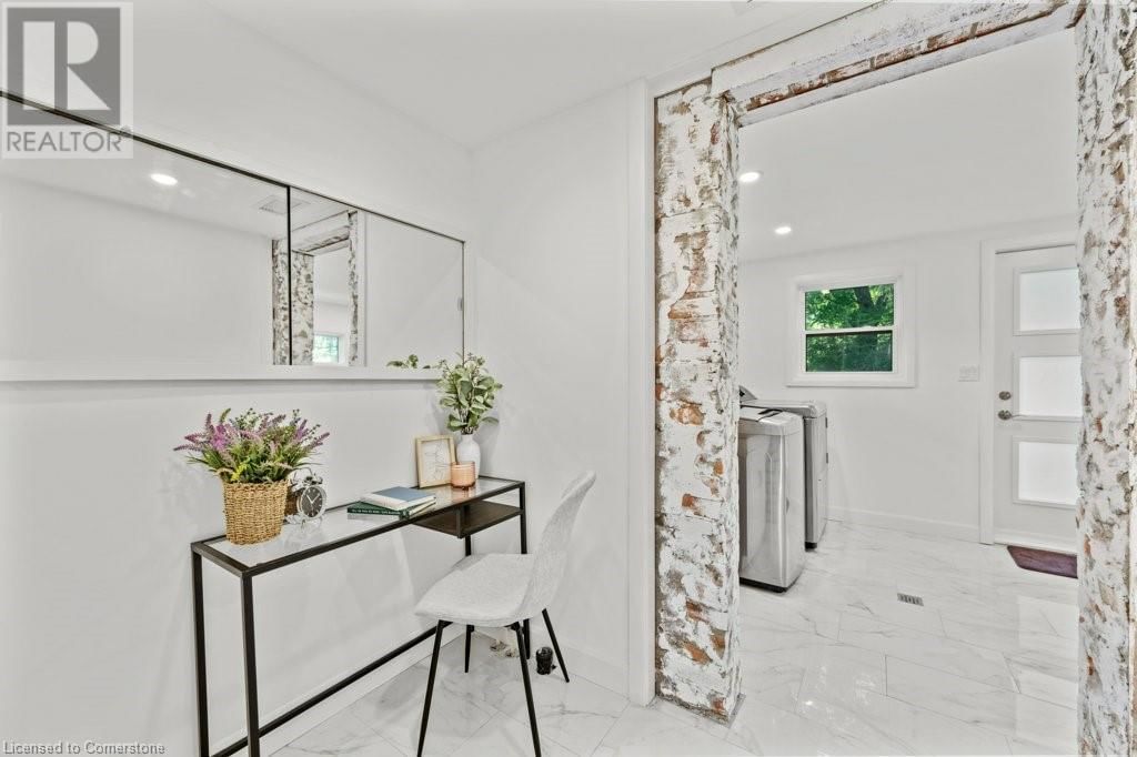 89 LYNDEN ROAD ROAD Image 28