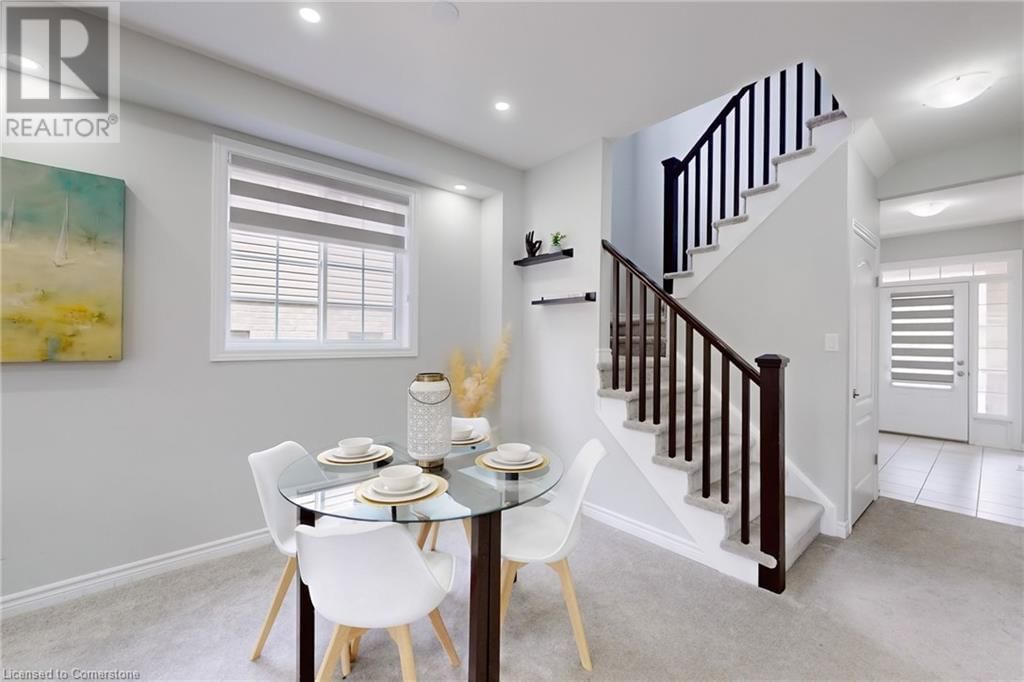 11 - 22 GLEASON CRESCENT Image 10