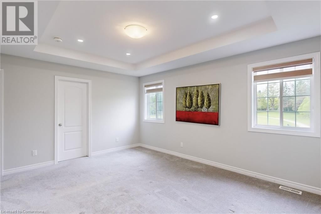 11 - 22 GLEASON CRESCENT Image 29