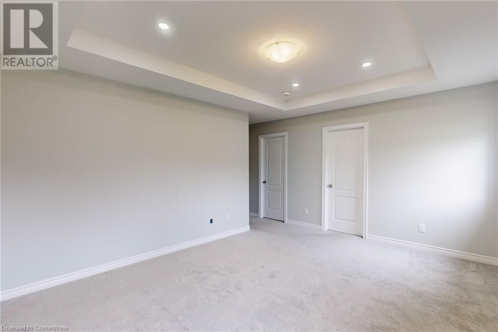 11 - 22 GLEASON CRESCENT Image 30