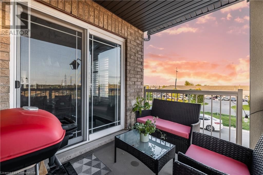 51 LAGUNA VILLAGE CRESCENT Image 4
