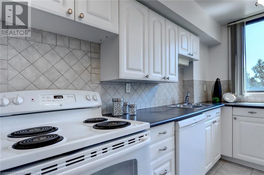 303 - 6500 MONTEVIDEO ROAD Image 11