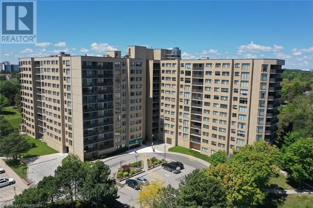 303 - 6500 MONTEVIDEO ROAD Image 3