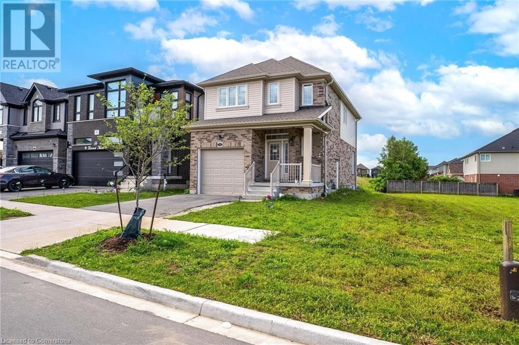52 MONARCH WOODS DRIVE Image 2