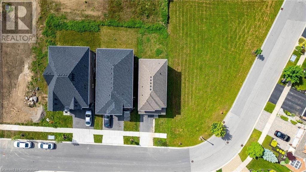 52 MONARCH WOODS DRIVE Image 30