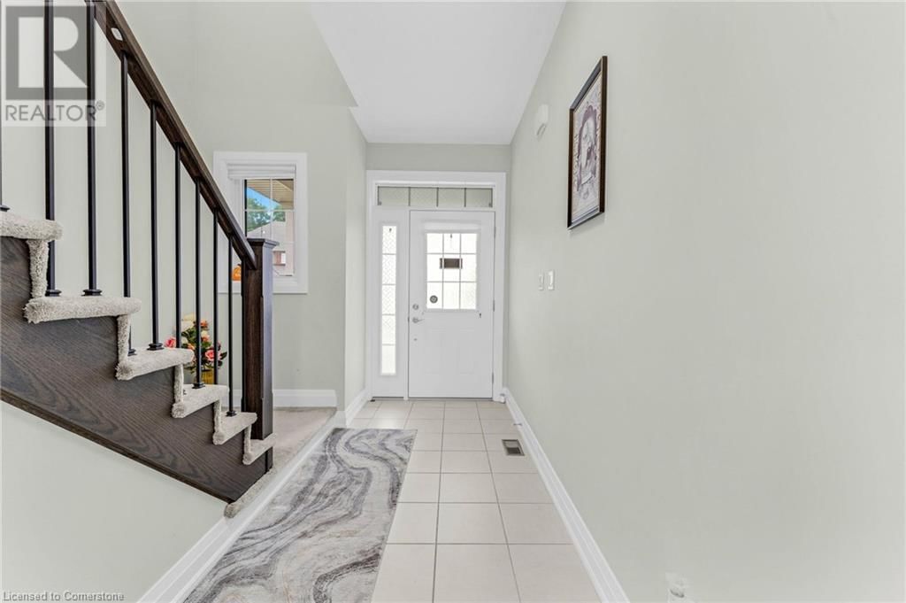 52 MONARCH WOODS DRIVE Image 5