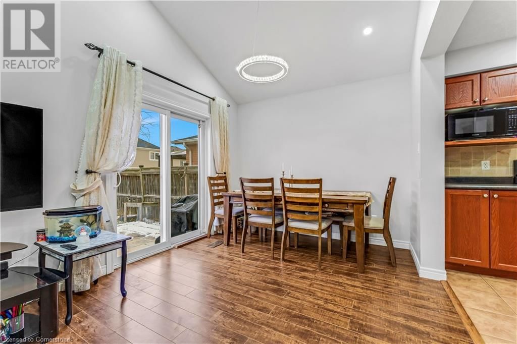 369 THOMAS SLEE DRIVE Image 11