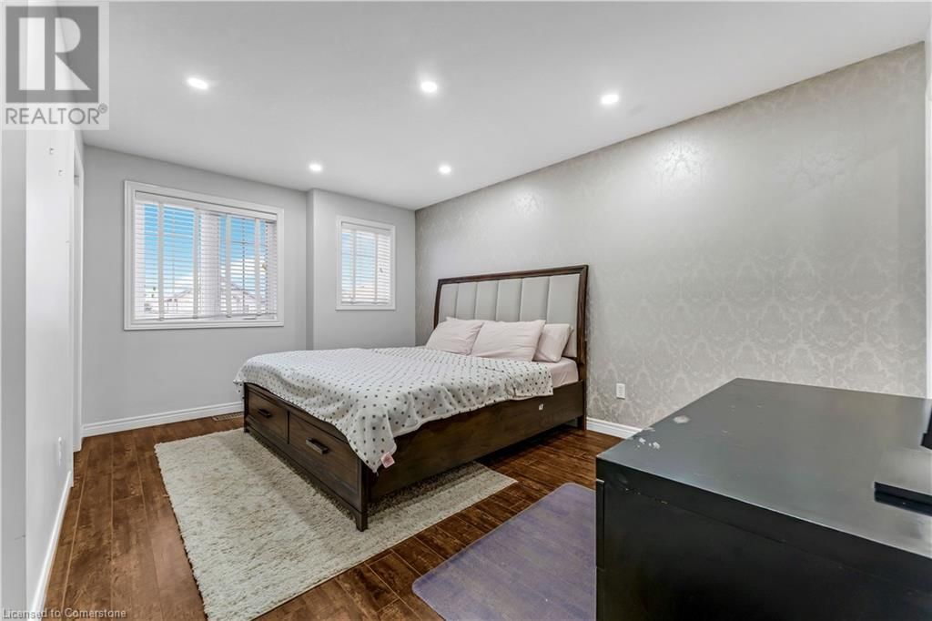 369 THOMAS SLEE DRIVE Image 18