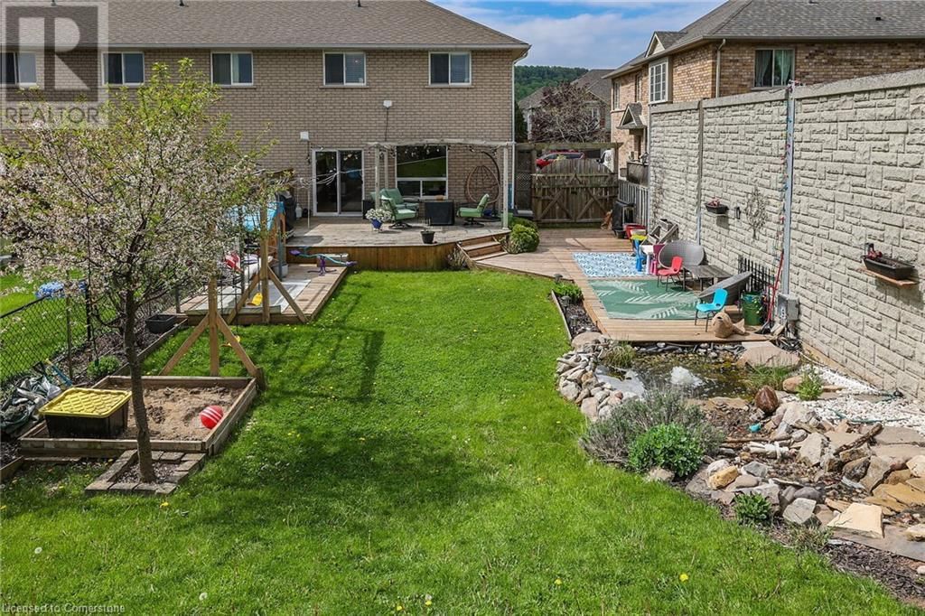 48 MAGNOLIA CRESCENT Image 24