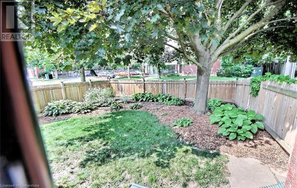 246 DOLPH STREET SOUTH Image 18