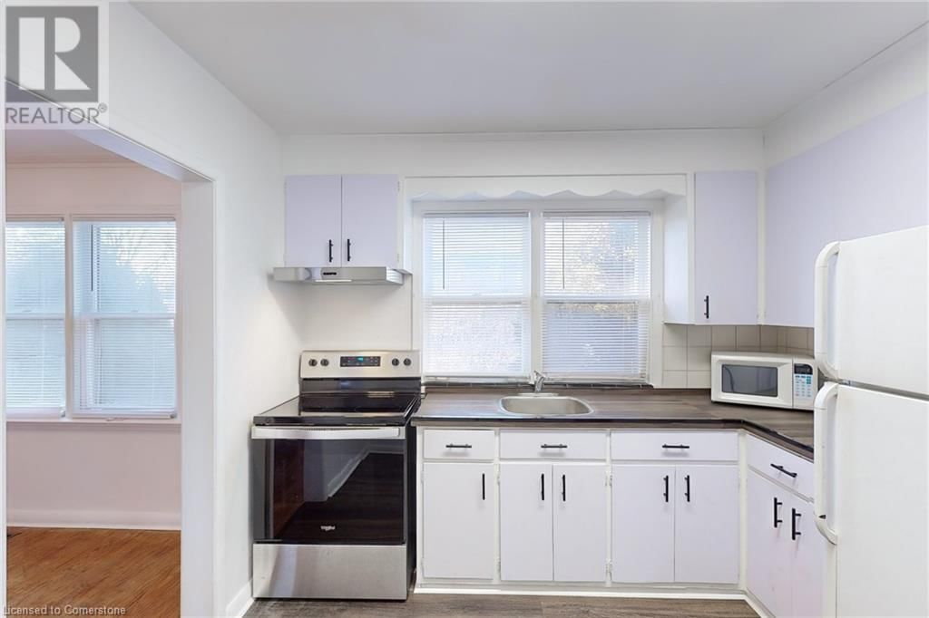 1337 REBECCA STREET Image 4