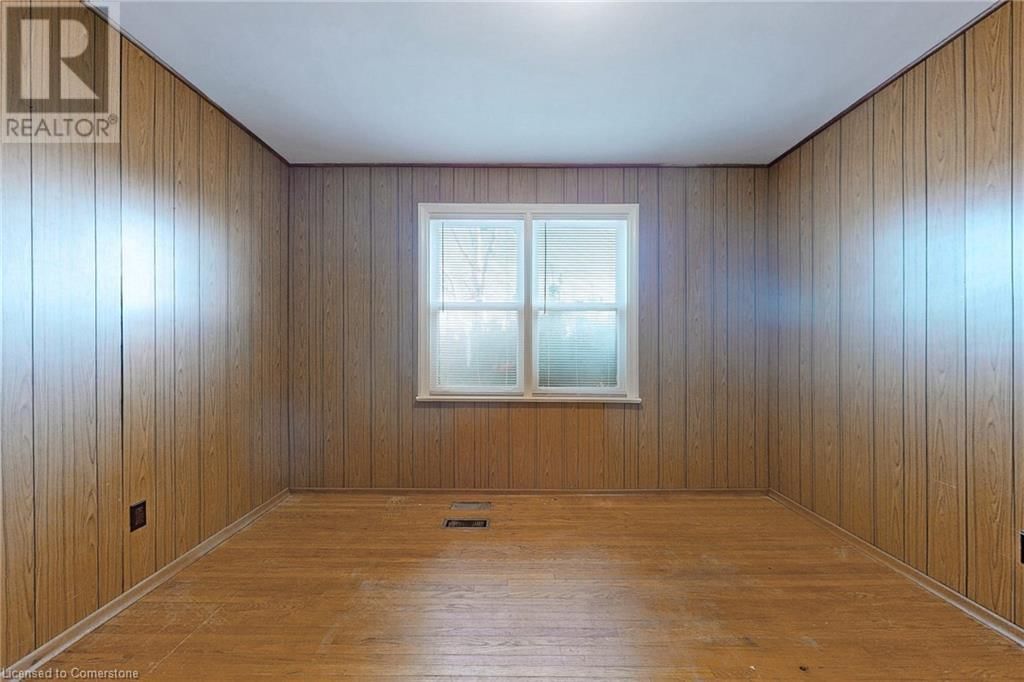 1337 REBECCA STREET Image 6