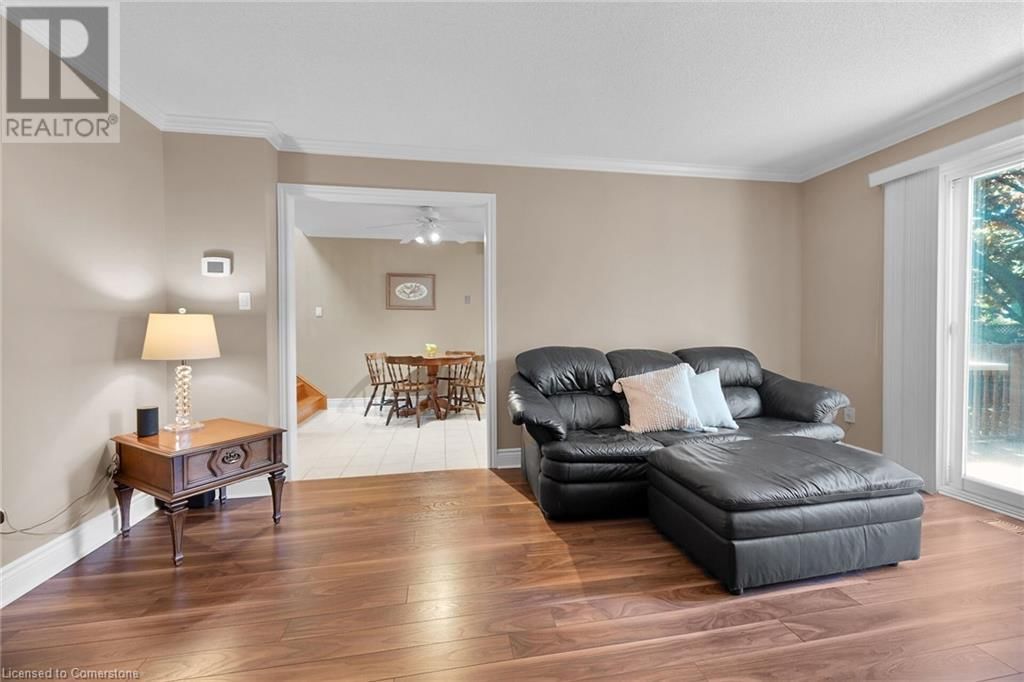 1182 UPPER WENTWORTH STREET Image 13