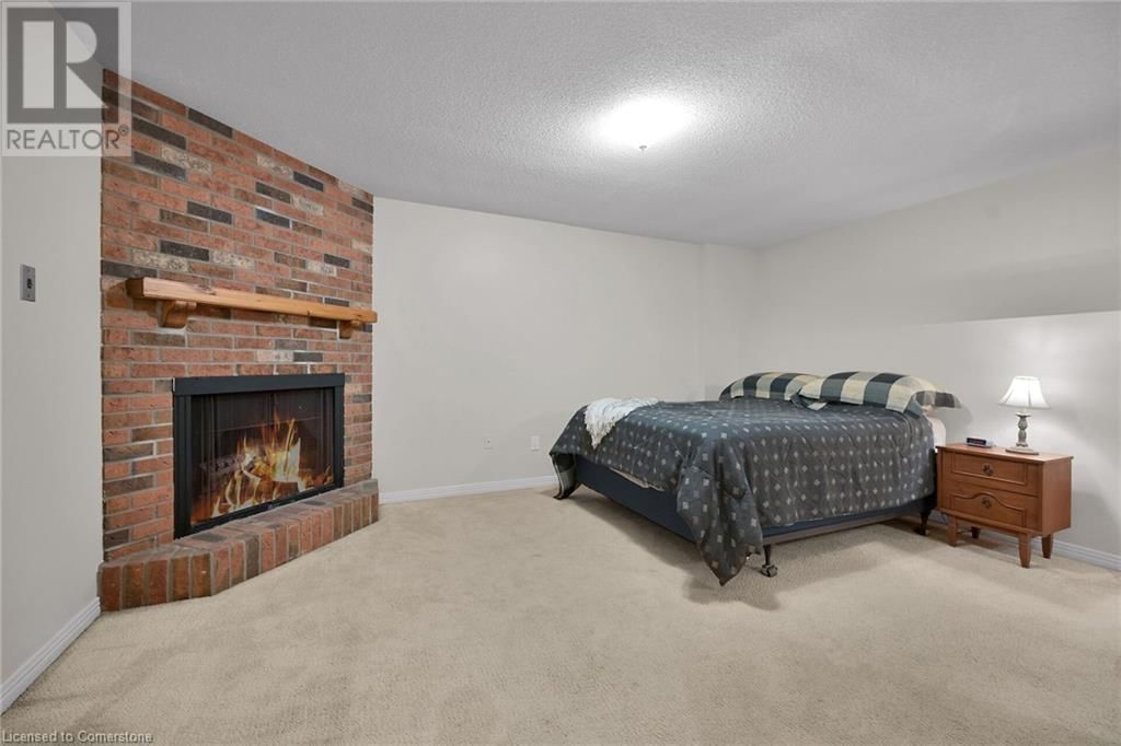 1182 UPPER WENTWORTH STREET Image 15