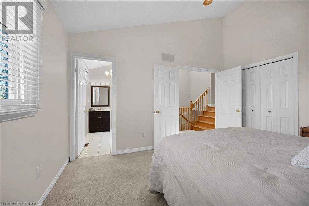 1182 UPPER WENTWORTH STREET Image 21