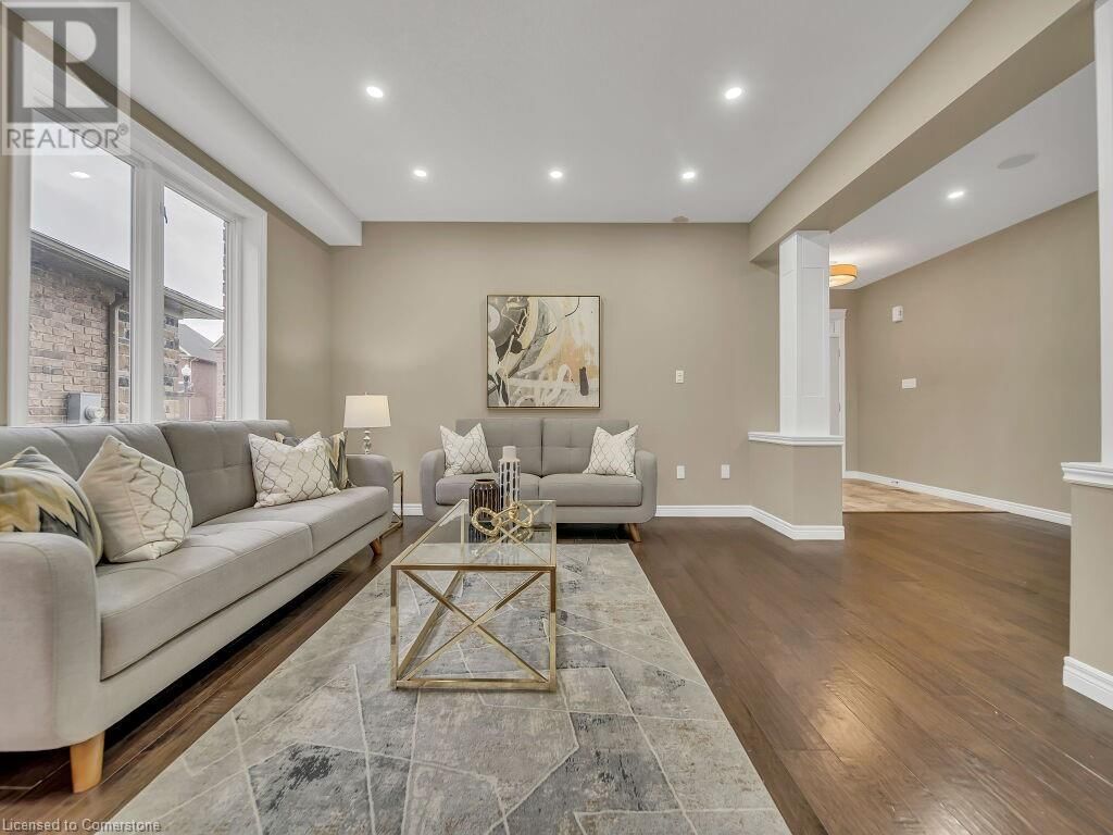 264 EVENS POND CRESCENT Image 10
