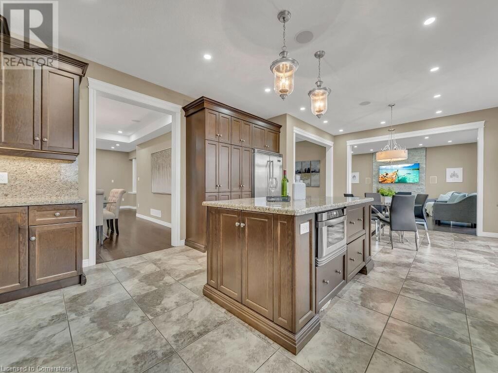 264 EVENS POND CRESCENT Image 17