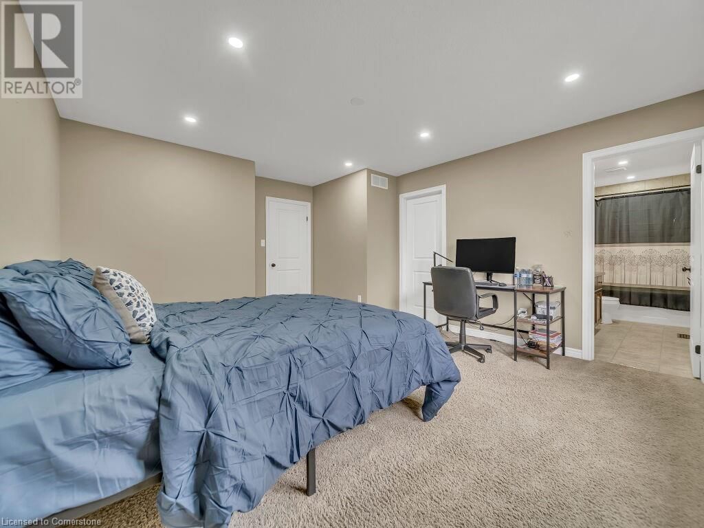 264 EVENS POND CRESCENT Image 37