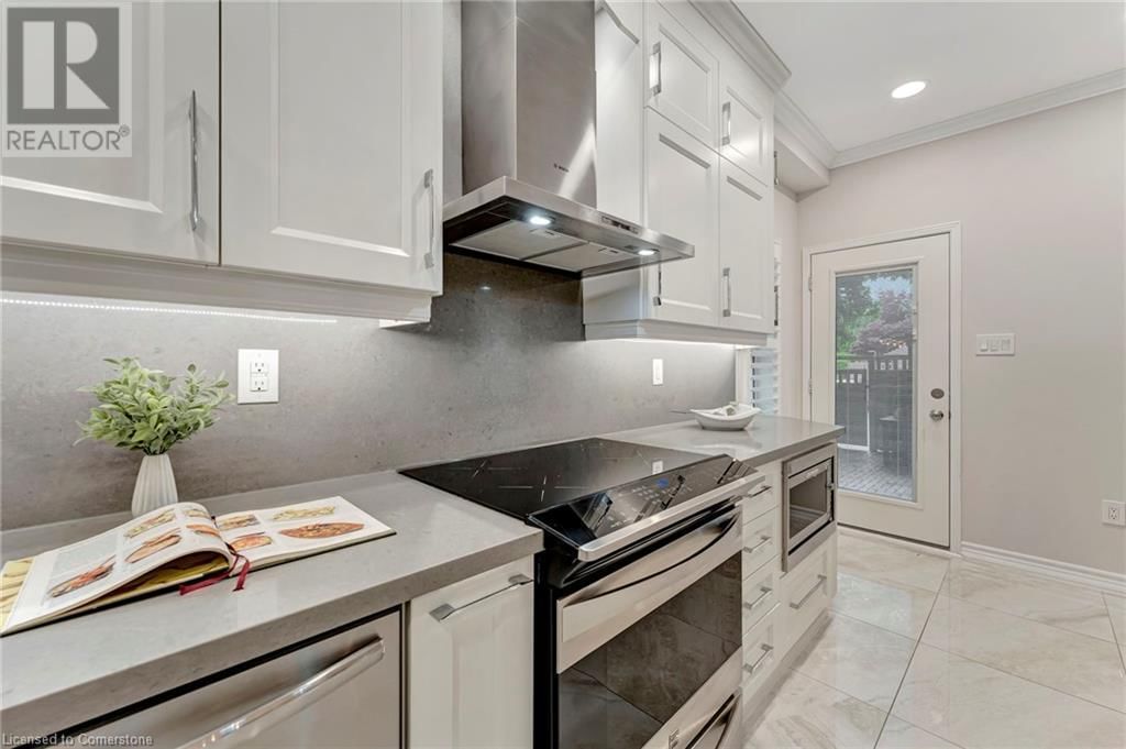 104 GEORGIAN DRIVE Image 15