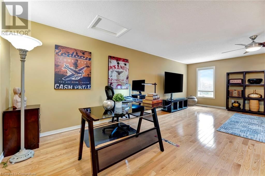 104 GEORGIAN DRIVE Image 28
